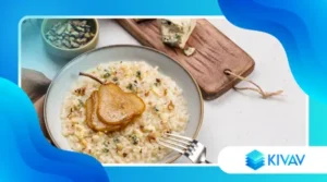 Risotto mantecato al Castelmagno e pere: eleganza piemontese in cucina