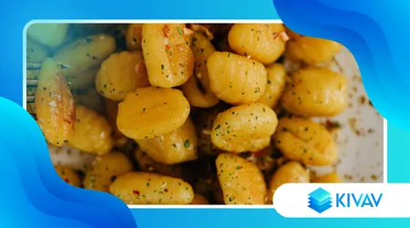 Gnocchi di pane altoatesini con burro fuso ed erba cipollina