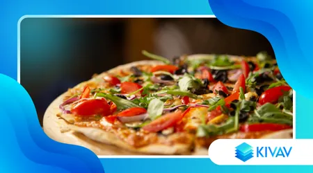 Pizza vegetariana moderna con ingredienti stagionali gourmet